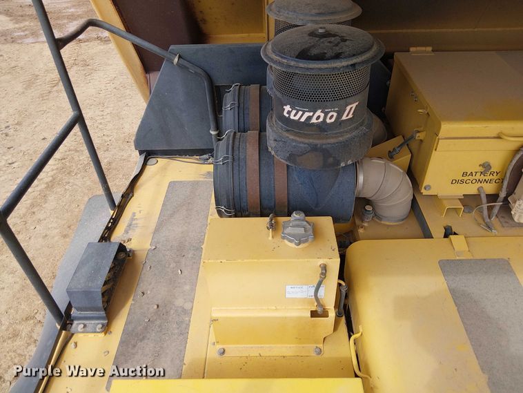 image for item EC1225 2015 Komatsu KHD605-7E0 haul truck