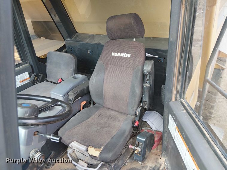 image for item EC1225 2015 Komatsu KHD605-7E0 haul truck