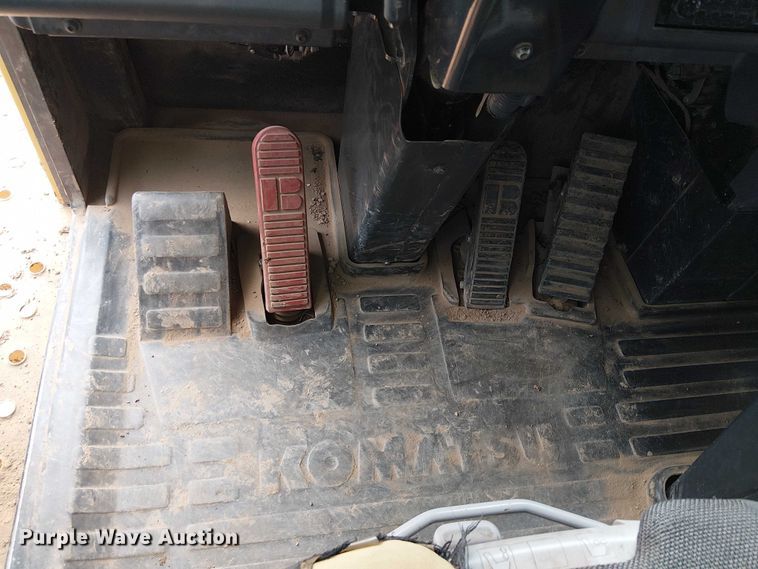 image for item EC1225 2015 Komatsu KHD605-7E0 haul truck