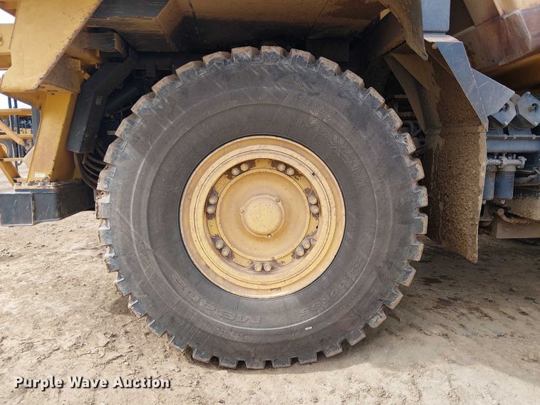 image for item EC1225 2015 Komatsu KHD605-7E0 haul truck