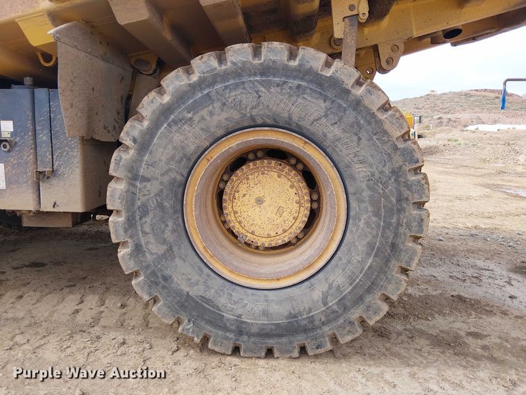 image for item EC1225 2015 Komatsu KHD605-7E0 haul truck