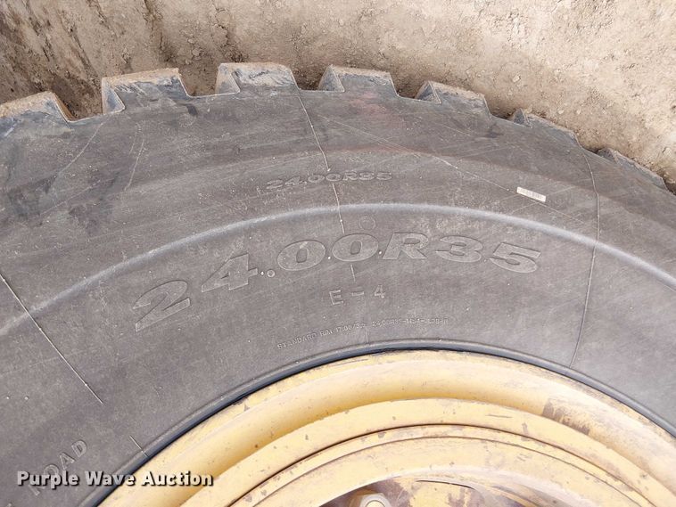 image for item EC1225 2015 Komatsu KHD605-7E0 haul truck