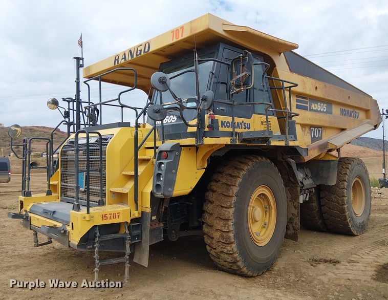 2017 Komatsu HD605-8