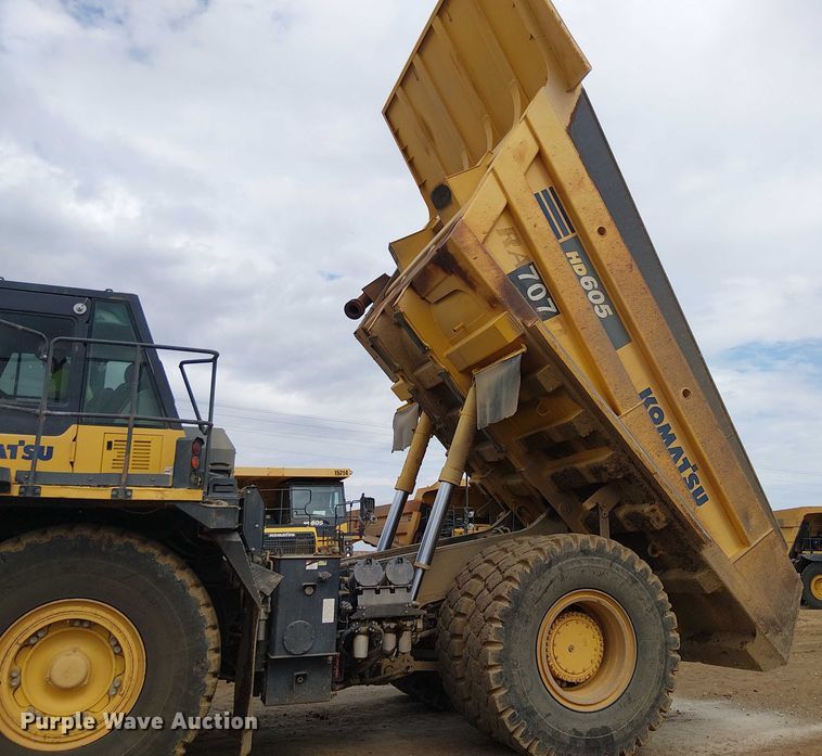 image for item EC1226 2017 Komatsu HD605-8 haul truck