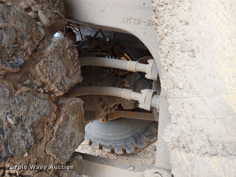 image for item EC1226 2017 Komatsu HD605-8 haul truck