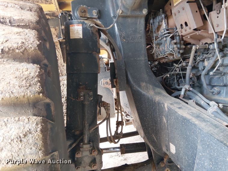 image for item EC1226 2017 Komatsu HD605-8 haul truck