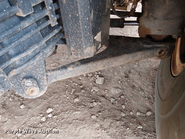 image for item EC1226 2017 Komatsu HD605-8 haul truck