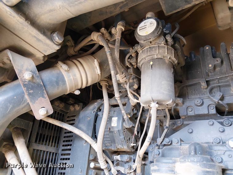 image for item EC1226 2017 Komatsu HD605-8 haul truck