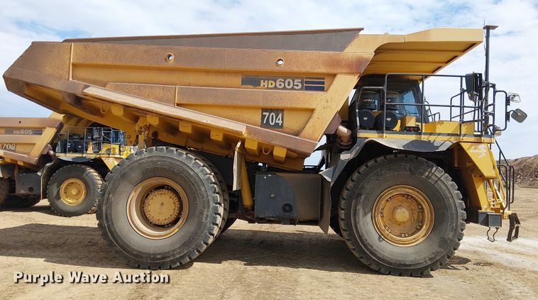 image for item EC1227 2015 Komatsu HD605-7E0 haul truck