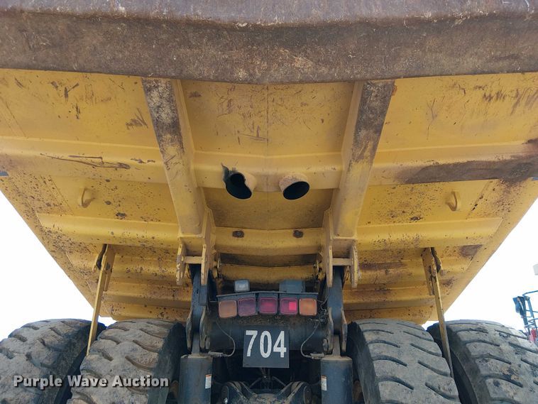 image for item EC1227 2015 Komatsu HD605-7E0 haul truck