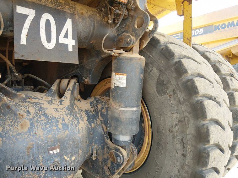 image for item EC1227 2015 Komatsu HD605-7E0 haul truck