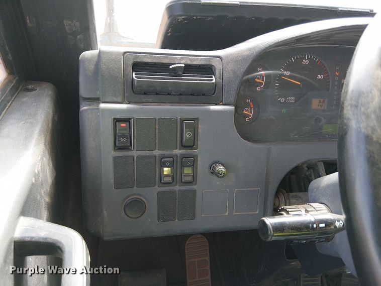 image for item EC1227 2015 Komatsu HD605-7E0 haul truck