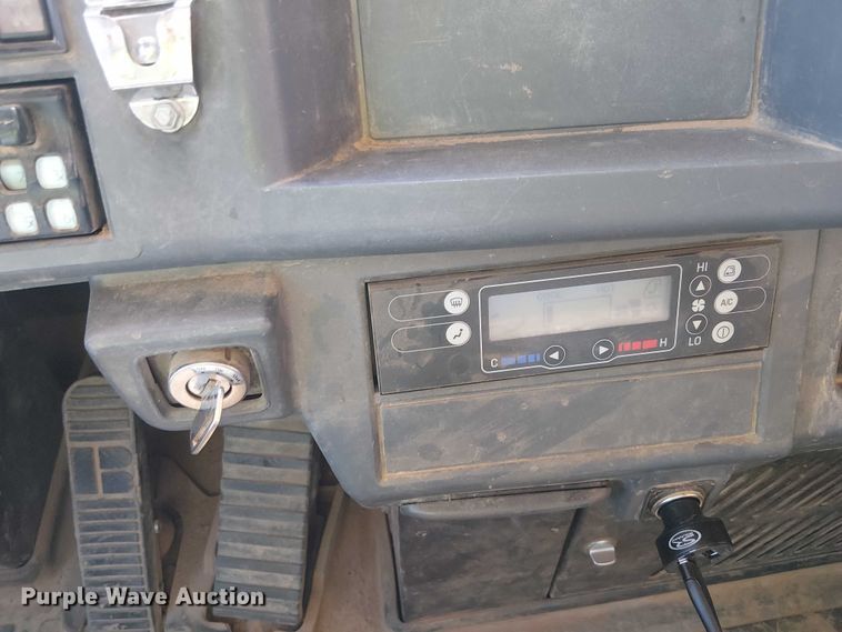 image for item EC1227 2015 Komatsu HD605-7E0 haul truck