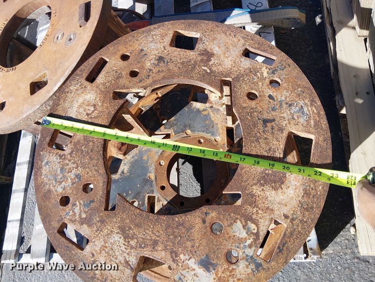 image for item EC1263 (10) pallets of conveyor rollers and parts