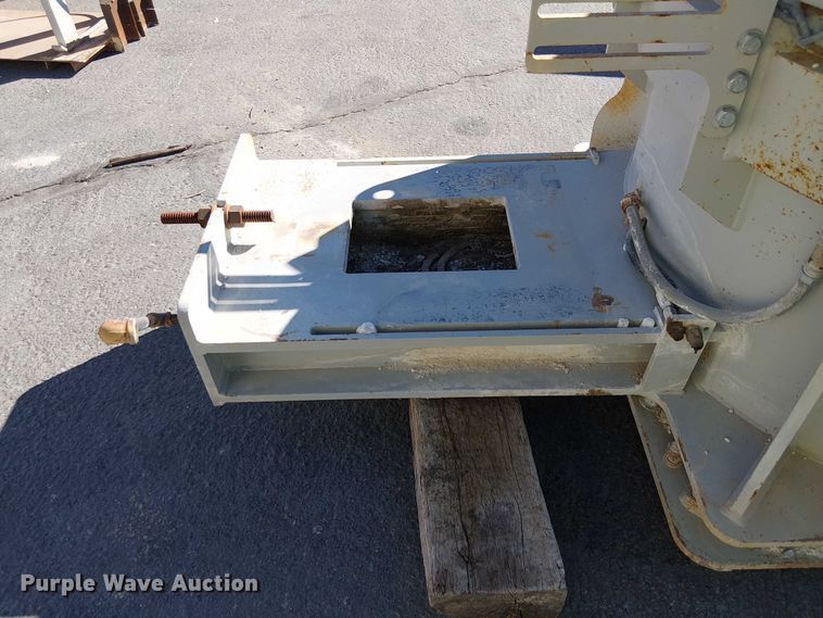 image for item EC1265 Remco SD-ST/AR50-185-08 impact crusher