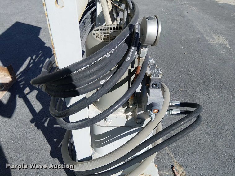 image for item EC1266 (2) hydraulic pump stations