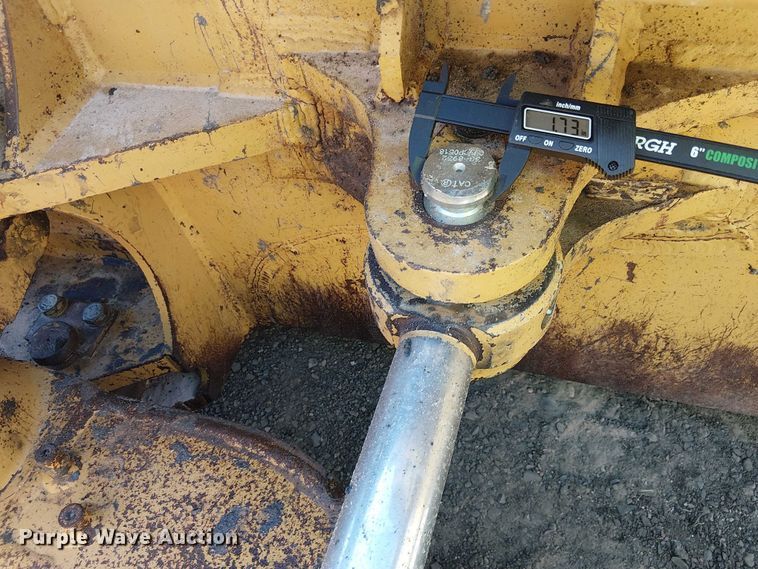 image for item EC1307 2012 Caterpillar D6N LGP dozer