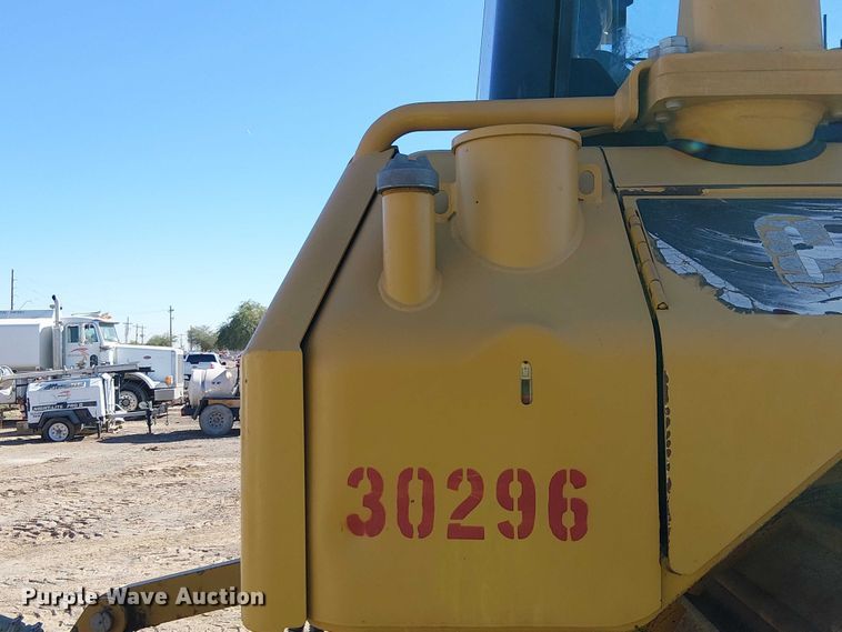image for item EC1307 2012 Caterpillar D6N LGP dozer