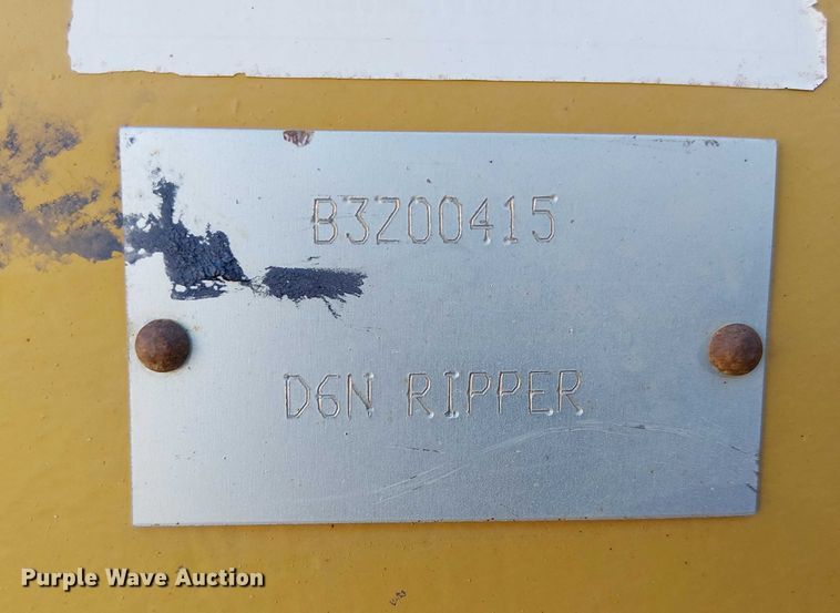 image for item EC1307 2012 Caterpillar D6N LGP dozer