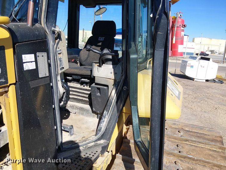 image for item EC1307 2012 Caterpillar D6N LGP dozer