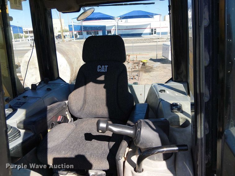 image for item EC1307 2012 Caterpillar D6N LGP dozer