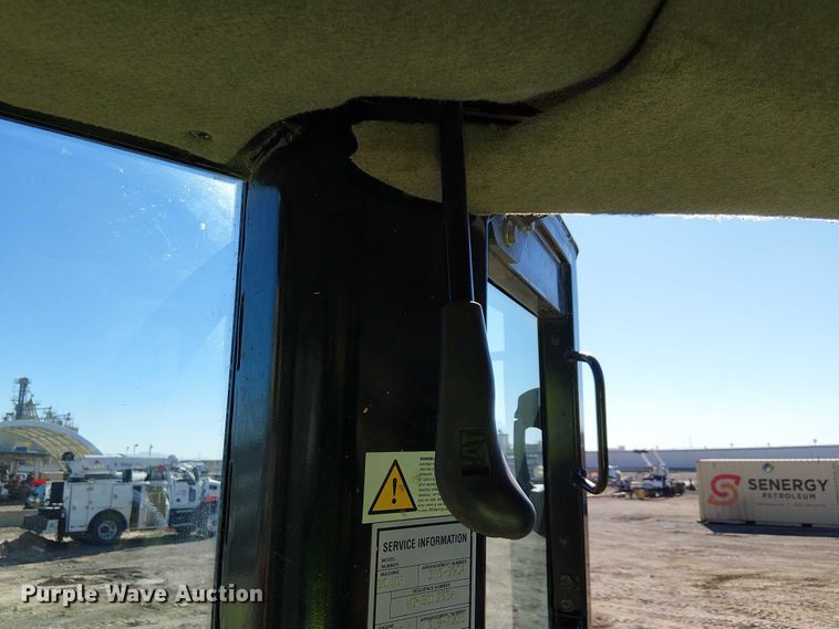 image for item EC1307 2012 Caterpillar D6N LGP dozer