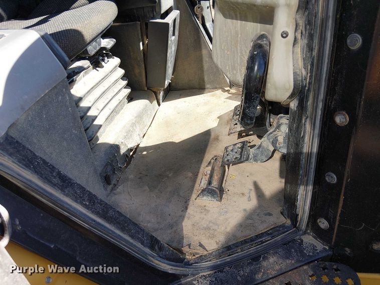 image for item EC1307 2012 Caterpillar D6N LGP dozer