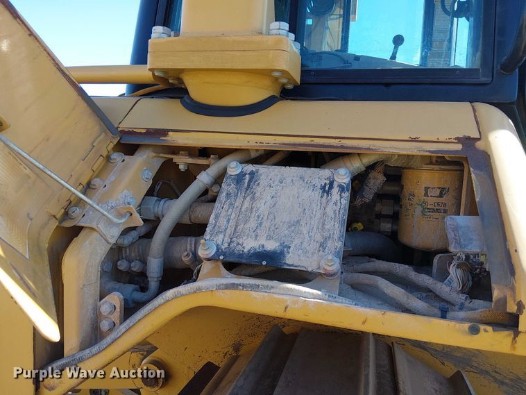 image for item EC1307 2012 Caterpillar D6N LGP dozer