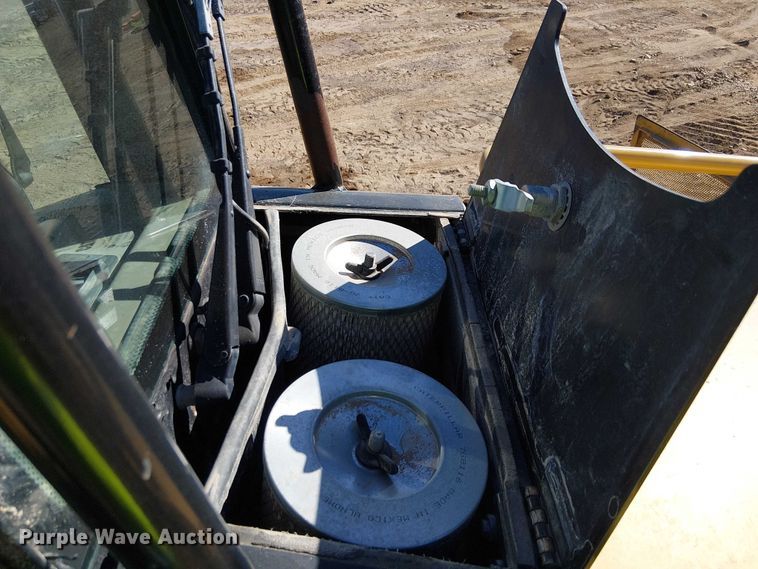 image for item EC1307 2012 Caterpillar D6N LGP dozer