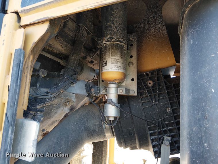 image for item EC1307 2012 Caterpillar D6N LGP dozer