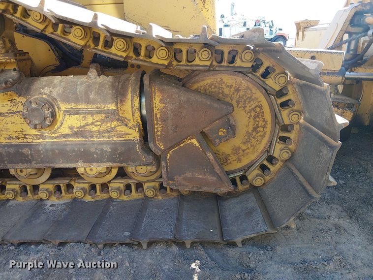 image for item EC1307 2012 Caterpillar D6N LGP dozer