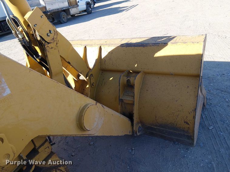 image for item EC1321 2005 Caterpillar 420D backhoe