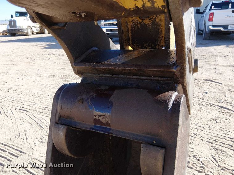 image for item EC1321 2005 Caterpillar 420D backhoe