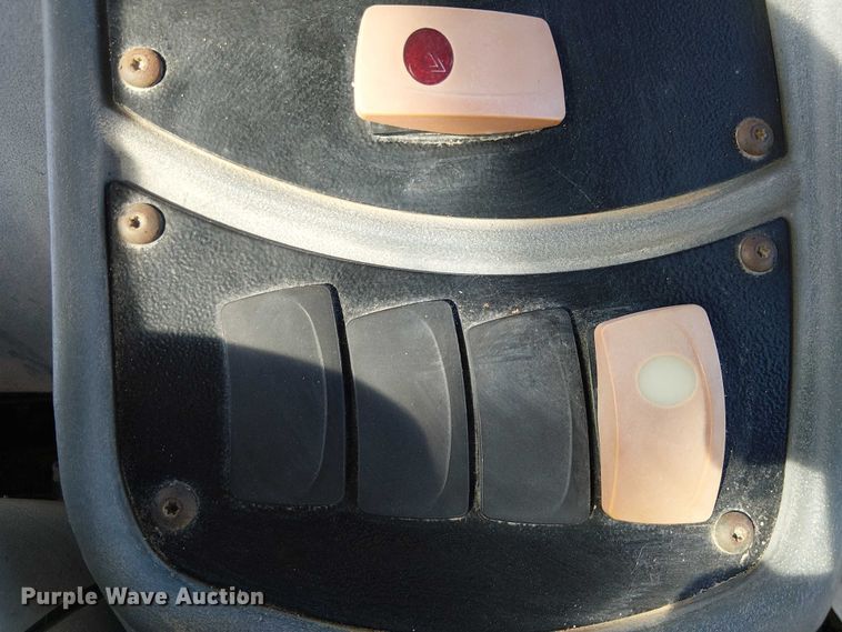 image for item EC1321 2005 Caterpillar 420D backhoe