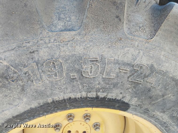 image for item EC1321 2005 Caterpillar 420D backhoe