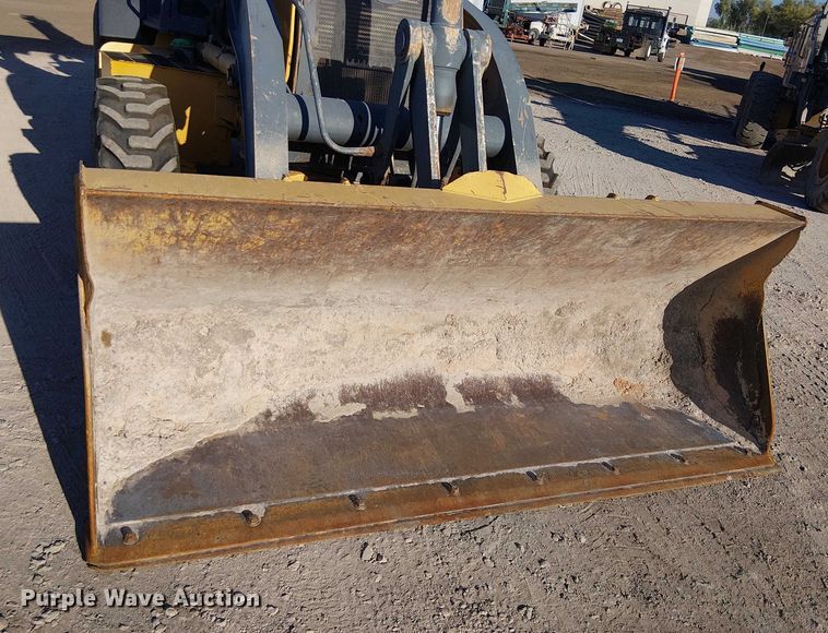 image for item EC1325 2014 John Deere 310SK backhoe