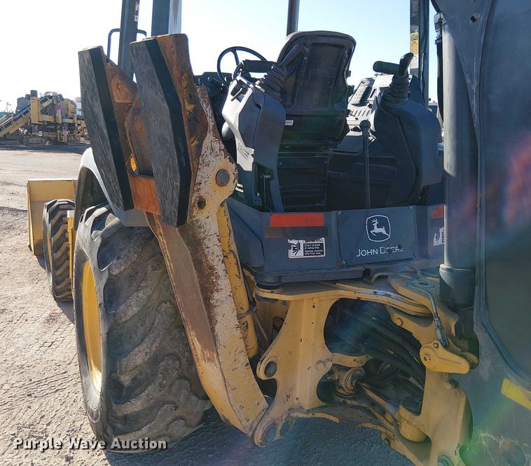 image for item EC1325 2014 John Deere 310SK backhoe