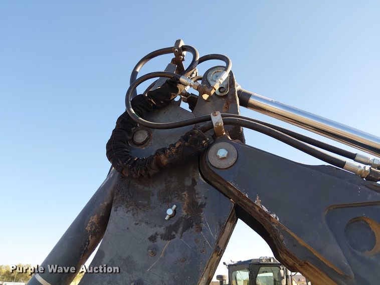 image for item EC1325 2014 John Deere 310SK backhoe