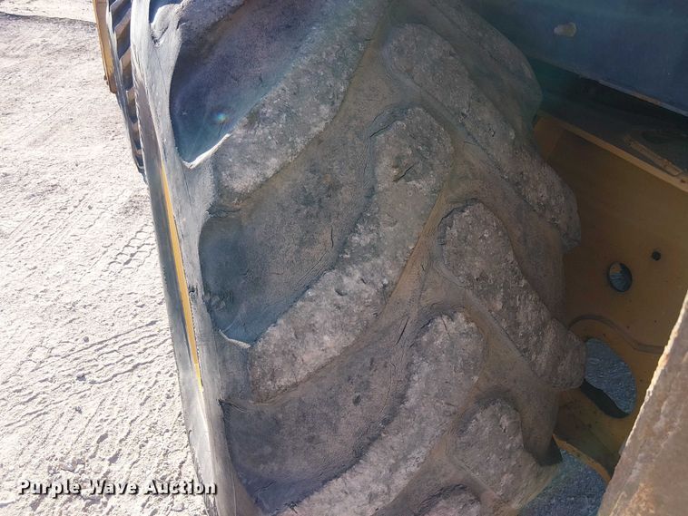 image for item EC1325 2014 John Deere 310SK backhoe