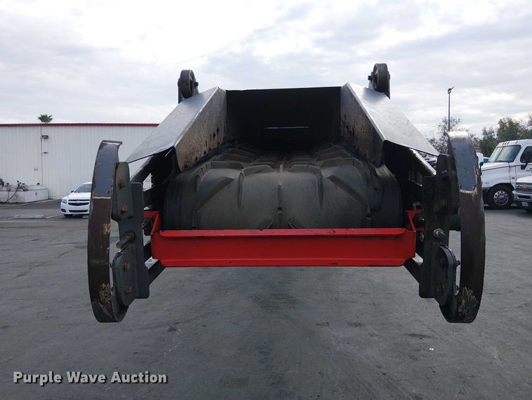 image for item EC1332 2015 Wirtgen W210i milling machine