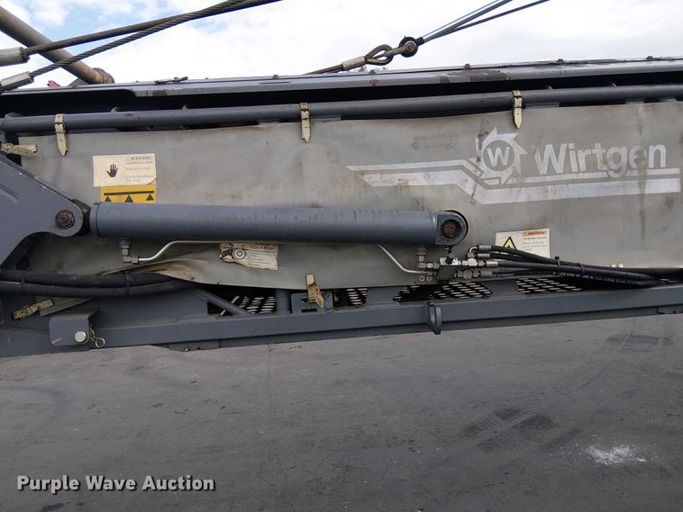 image for item EC1332 2015 Wirtgen W210i milling machine