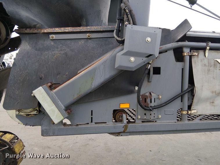 image for item EC1332 2015 Wirtgen W210i milling machine