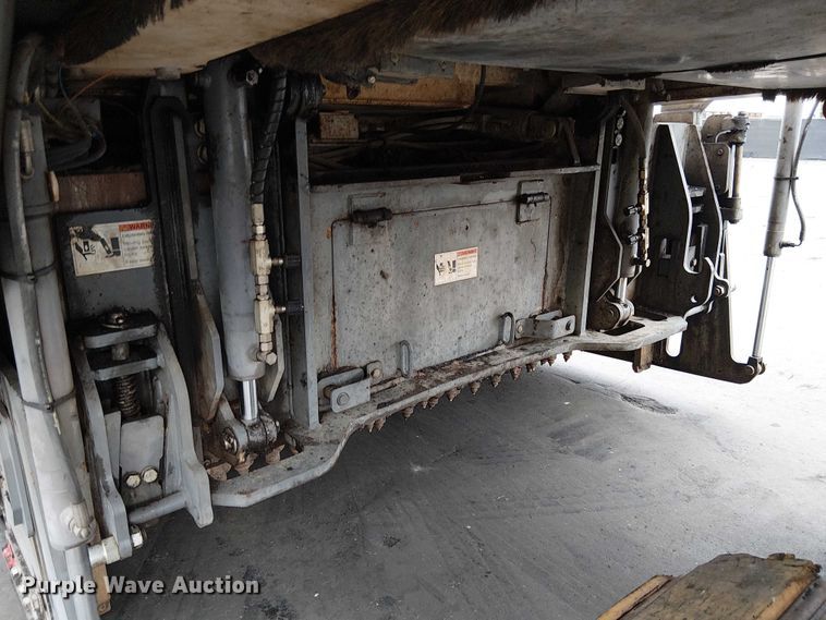 image for item EC1332 2015 Wirtgen W210i milling machine