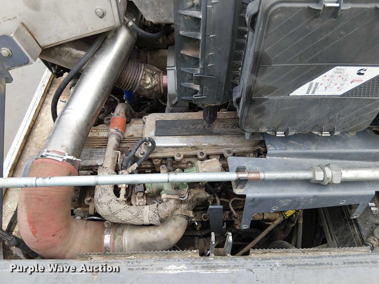 image for item EC1332 2015 Wirtgen W210i milling machine