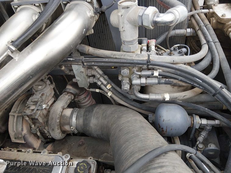 image for item EC1332 2015 Wirtgen W210i milling machine