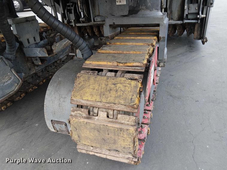 image for item EC1332 2015 Wirtgen W210i milling machine