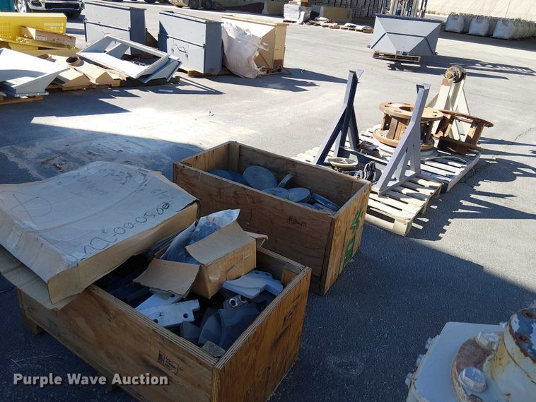 image for item EC1339 Crusher parts