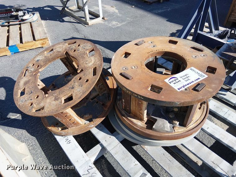 image for item EC1339 Crusher parts