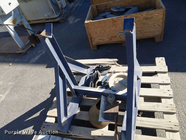 image for item EC1339 Crusher parts