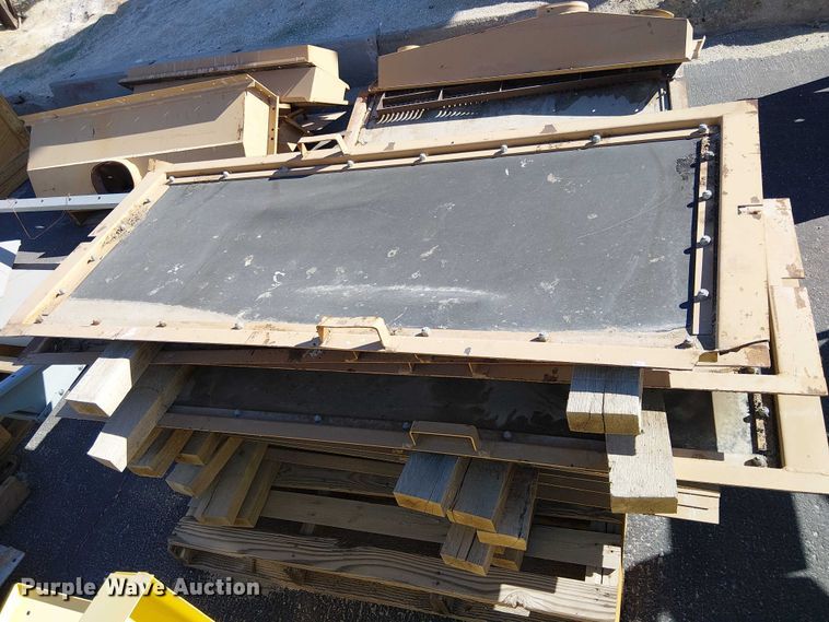 image for item EC1341 Screening plant parts